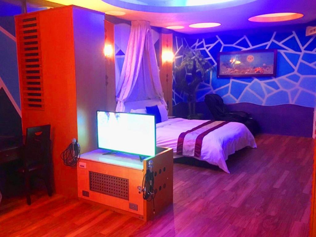 Swan Lake Motel Kujsan Kültér fotó